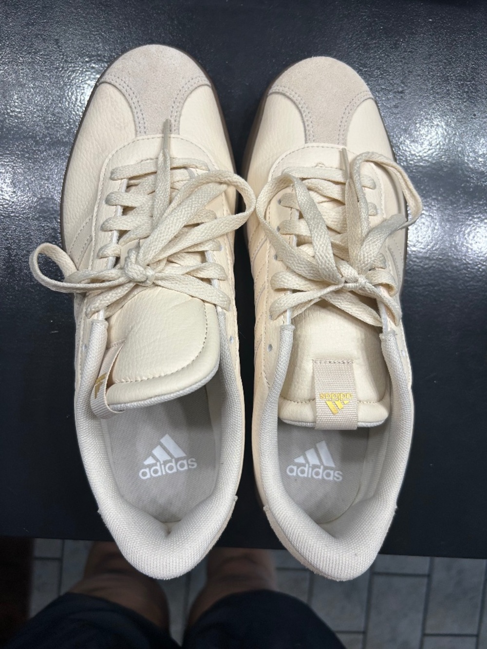Women’s Adidas sneakers